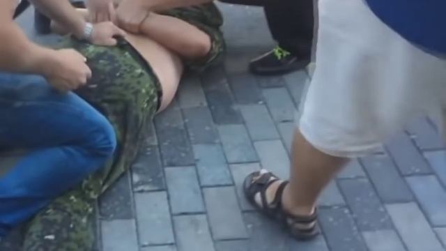 Быдло из АТО получило по сусалам смотреть онлайн