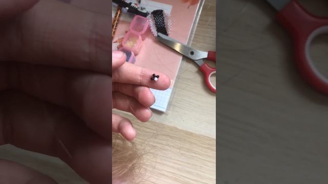 Советы по бисеро-плетению?.Что делать если у вас закончилась леска,а вы не закончили плести изделие смотреть онлайн