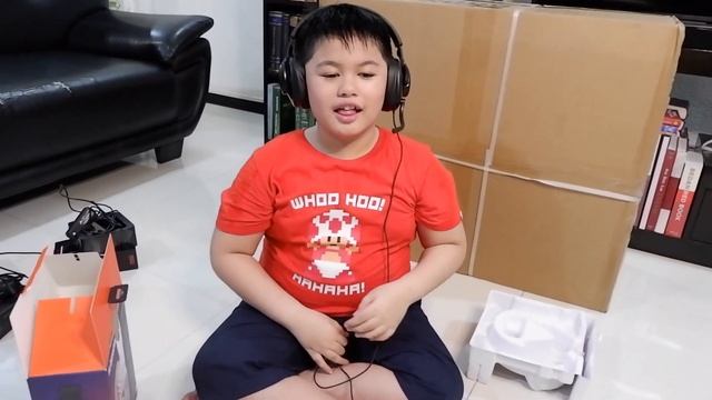 Unboxing an Early Christmas Present // Sharkoon Skiller Gaming Chair by RRED смотреть онлайн