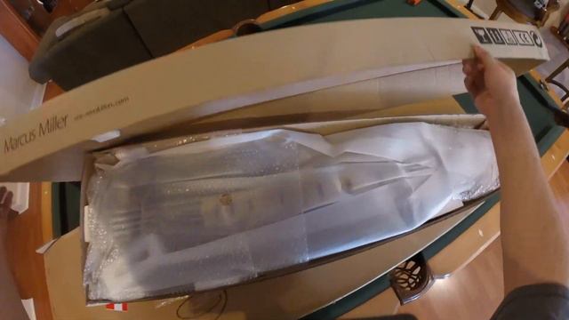 Sire Marcus Miller V7 Unboxing смотреть онлайн
