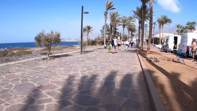 Playa de las Américas // Beach Walk Tour Tenerife Spain December 2021 4K смотреть онлайн