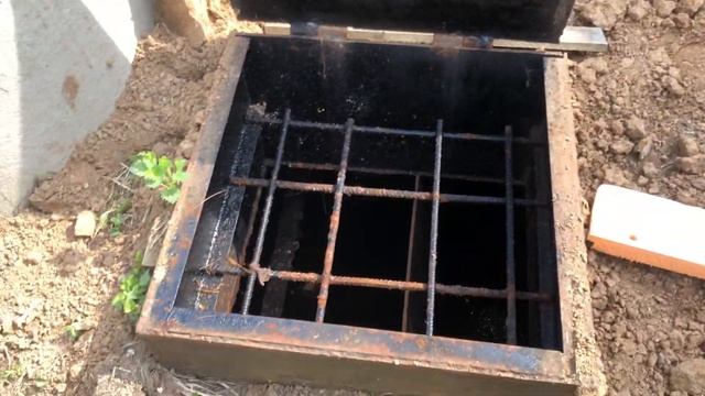 Как отвести воду от септика