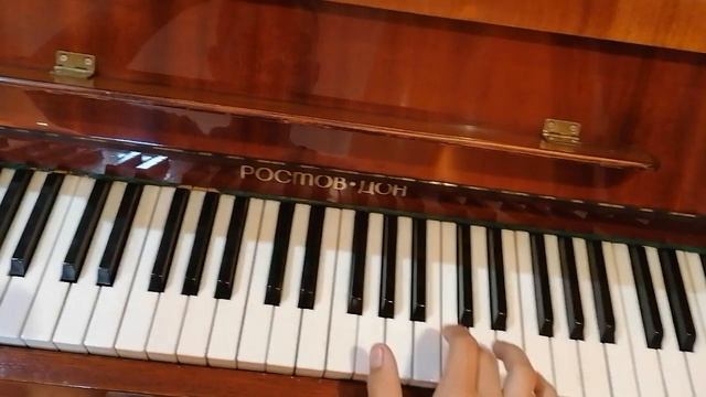 Прекрасное далёко одной рукой смотреть онлайн