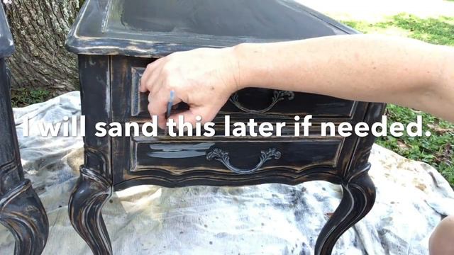 DIY Black Distressed Furniture & Cabinets w/ Chalk Paint! New Technique Trick for Black Chalkpaint смотреть онлайн