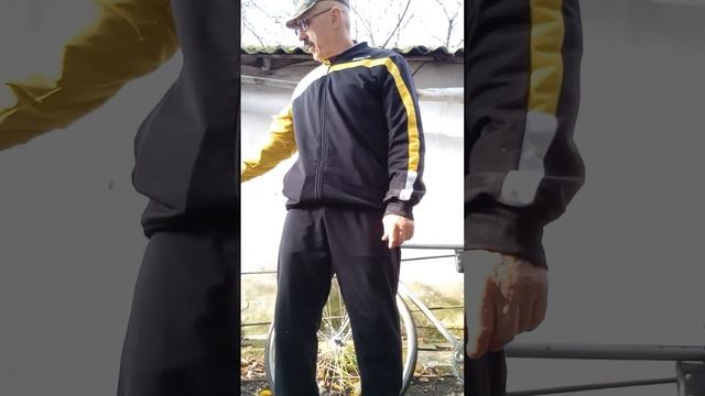 Выменял две гантели на Старт шоссе. смотреть онлайн