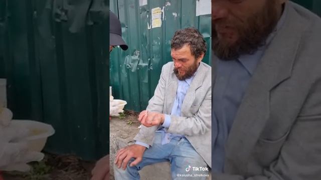 На Ярославском вокзале обнаружен бездомный житель Владимирской области смотреть онлайн