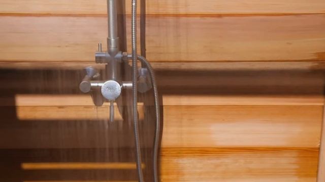 Dundalk Cloudburst Outdoor Shower