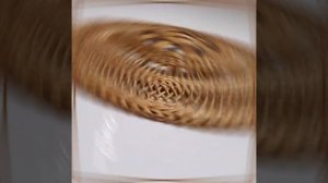 Панно плетение из бумажного лоза.