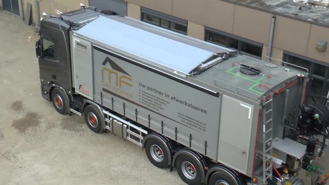 Автоматизированная полусухая стяжка пола смотреть онлайн