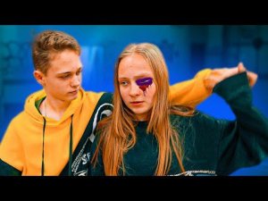 НИКИТА ИЗБИЛ ВИОЛЕТТУ!! Бьёт значит любит?  (Крутые детки) Cool Kids