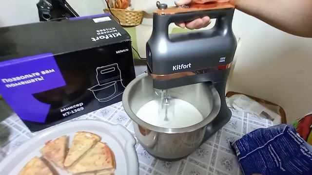 Взбиваем сливки! Обзор миксера Kitfort KT-1369