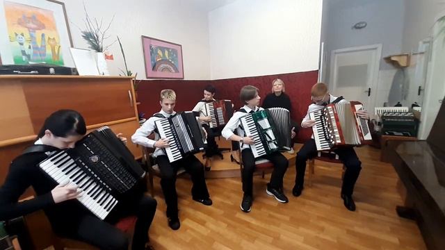 А. Абрамов. На рассвете. смотреть онлайн