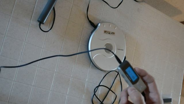 CD/MP3 дисковый плеер iRiver imp-350 - проверка работы с блоком питания и выносным батарейным блоко смотреть онлайн
