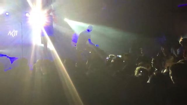 ЛСП-Белый танец смотреть онлайн
