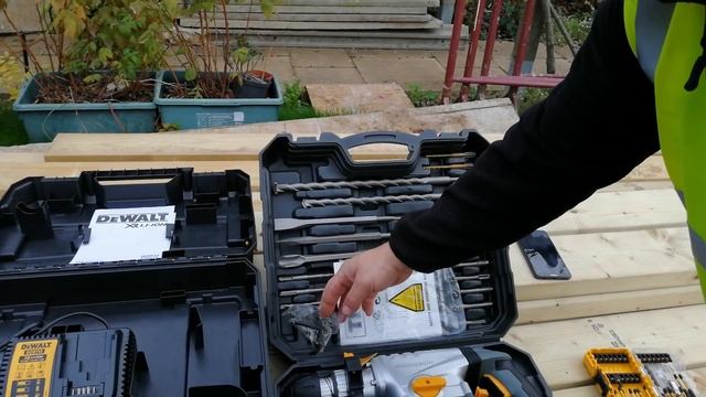 Rotopercutor DeWalt. Prezentare. смотреть онлайн