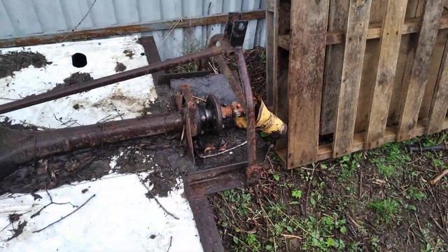Самодельная цепная косилка для МТЗ 132 из заднего моста. смотреть онлайн