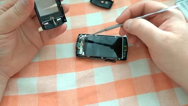 Разбор Philips Xenium X806 смотреть онлайн