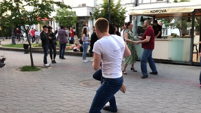 Бачату танцуют не только взрослый контингент!!! смотреть онлайн