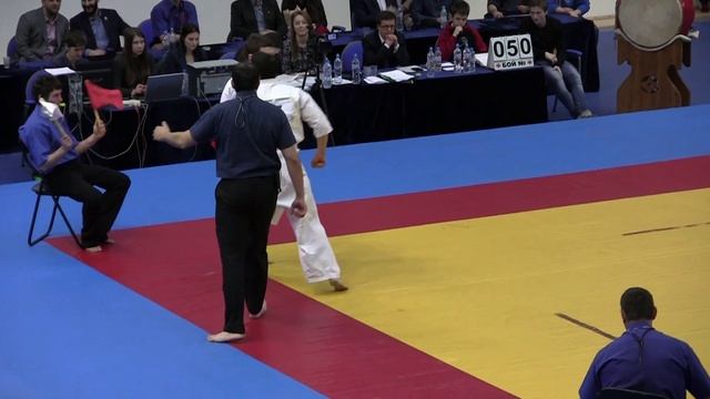 Хакиев Заур 57 - Кальсин Александр 60 Чемпионат Москвы 2016 по Киокушинкай каратэ смотреть онлайн
