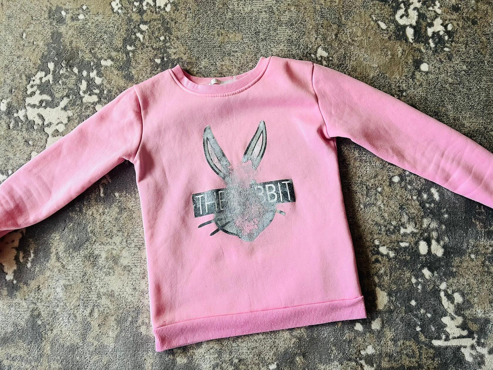 Убираем термонаклейку с одежды по советам из интернета. Испытала лайфхаки лично и показываю что полу