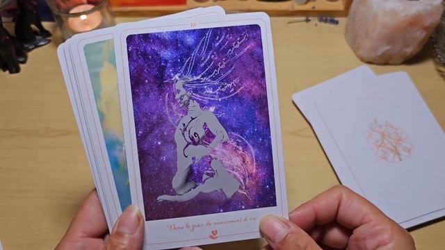 ? L'oracle l'âme au creux du cœur de Laetitia Lescher ? смотреть онлайн