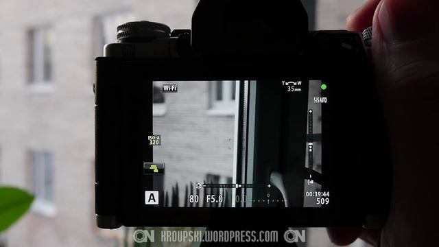 Olympus OM-D E-M5 II - Autofocus Speed Test