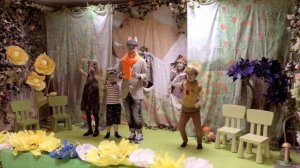Театральная постановка Теремок