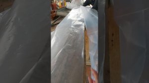 Склеиваем пленку для теплицы по старинке. Пленка для теплицы в 150 микрон.Склеиваем пленку для тепли