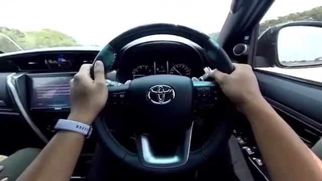 วิธีการตั้งค่าระบบ PCS ในรถ Fortuner Legender 2.8 смотреть онлайн
