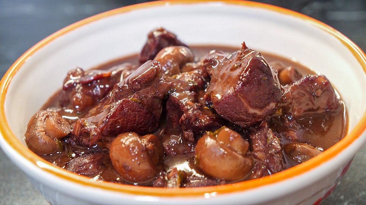 НАСТОЯЩЕЕ мясо по-французски. Можно есть губами. Знаменитая на весь мир говядина -по-бургунски смотреть онлайн