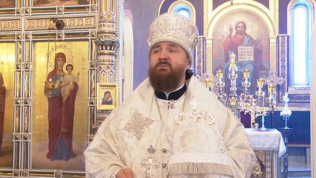 Митрополит Григорий совершил Литургию Крещенского Сочельника смотреть онлайн