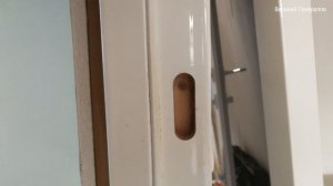 Как подготовить и закрепить дверную коробку со скрытыми петлями в проëме