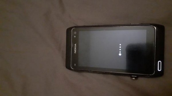 Запуск телефона Нокиа Н8