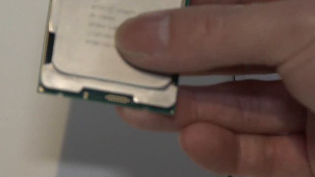 【自作PC】18コア36スレッドの最上位CPU!!Core i9 7980XEを7960Xと比較してみる смотреть онлайн
