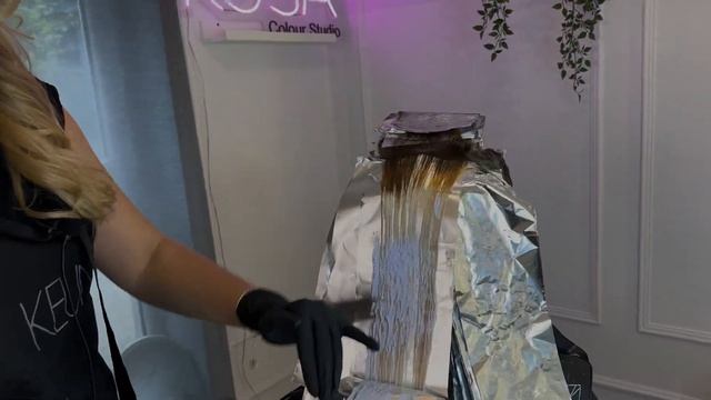 Как сделать окрашивание «Выход из черного в блонд». Полная инструкция и разбор наших ошибок смотреть онлайн