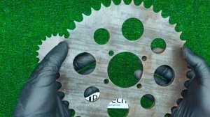 Звездочки под 520 цепь(Мотоциклетная цепь 15.875 шаг) 42 и 21 зуб. Контакты в описании.