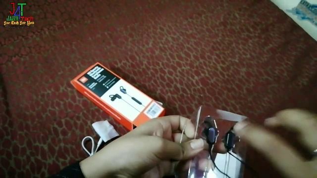 Mi Sports Bluetooth Earphones Basic - Unboxing and Sound Test ?? смотреть онлайн