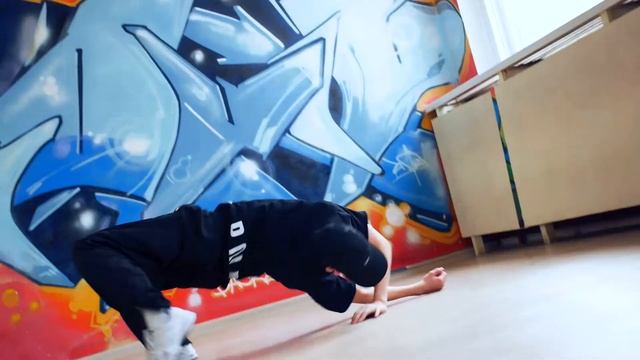 UPGRADEZ Break Dance Ambassador смотреть онлайн
