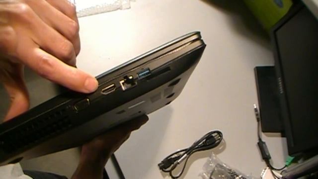 UnBoxing Lenovo G700