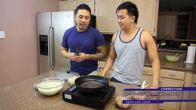 TRAN CAN COOK!: How to make Banh Xeo (Vietnamese Crepe/Pizza) смотреть онлайн