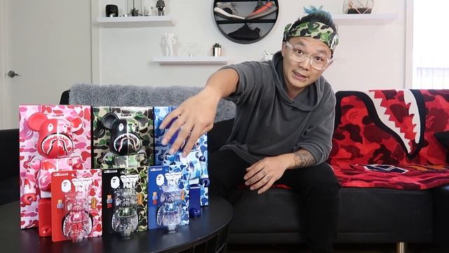 WHAT ARE BEARBRICKS?! смотреть онлайн
