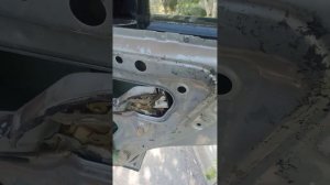 ремонт замка двери лексус RX 300.ремонт актуатора лексус RX 300. как снять карту двери Лексус RX 30