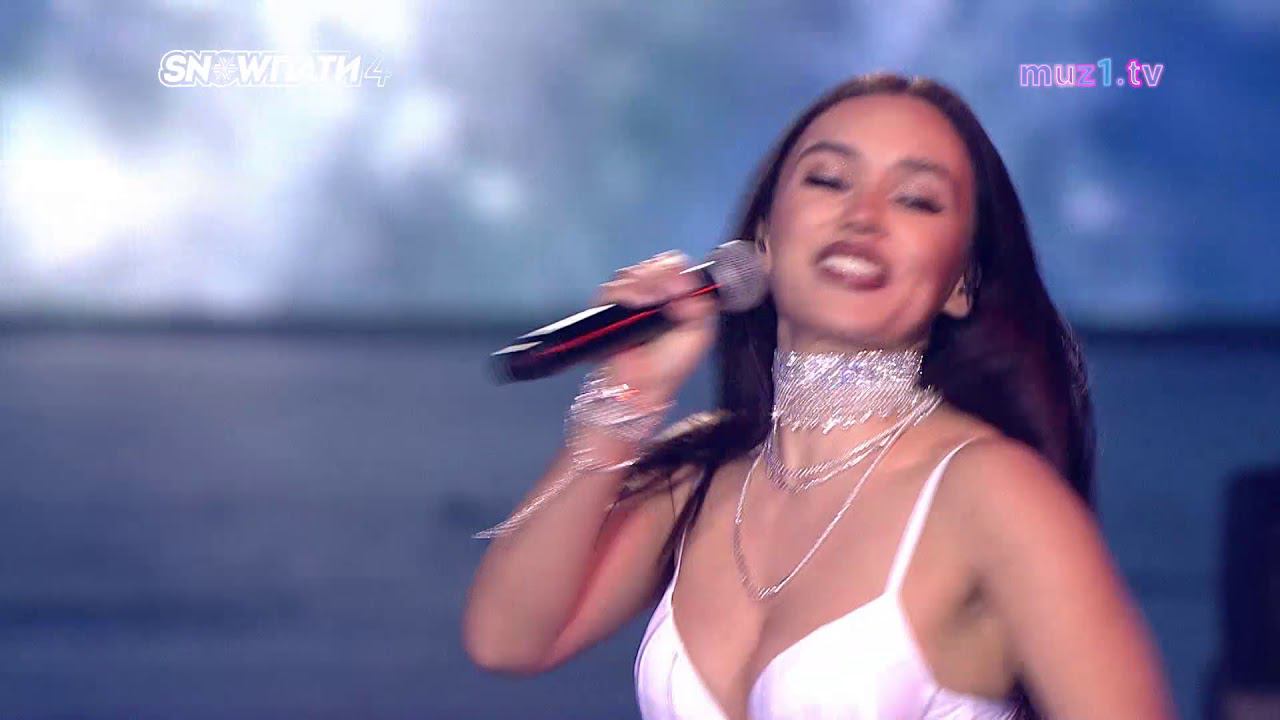 MOLLY - Потому что любовь | SnowПати 4 смотреть онлайн