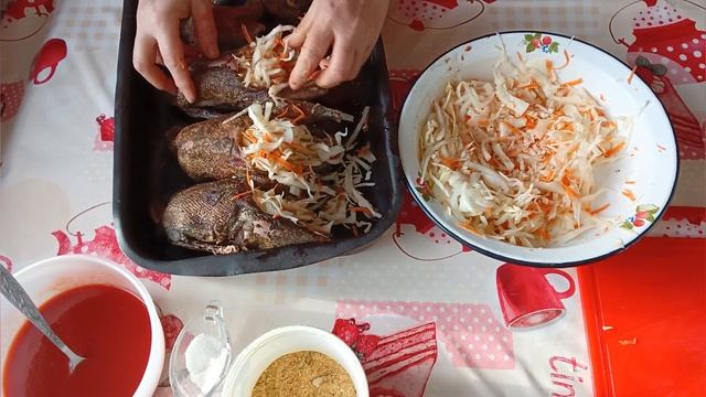 Дикие уточки фаршированные капустой. смотреть онлайн