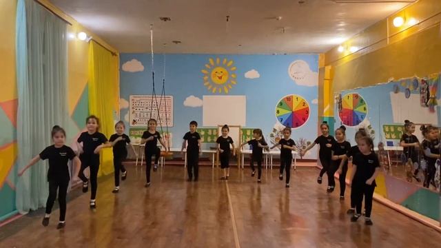 Младшая группа танец «Шалунишки» смотреть онлайн