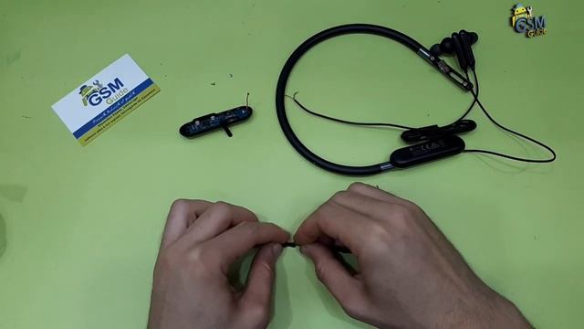 Repair EO-BG950 SAMSUNG U Flex Bluetooth In-ear Flexible Headphones how to disassembly - Gsm Guide смотреть онлайн