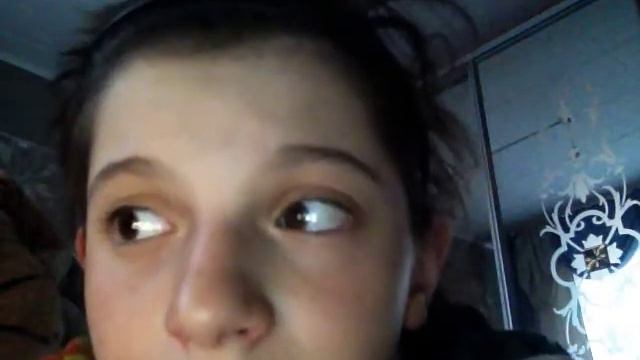 Самое первое видео. Там бабушка помешала. смотреть онлайн
