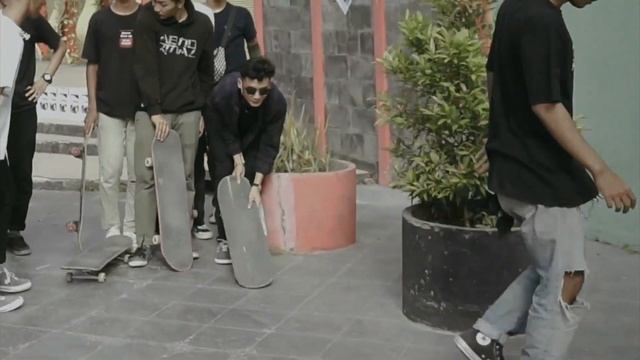 GO SKATEBOARDING DAY SIDOARJO 2020 [Shred the City]. смотреть онлайн