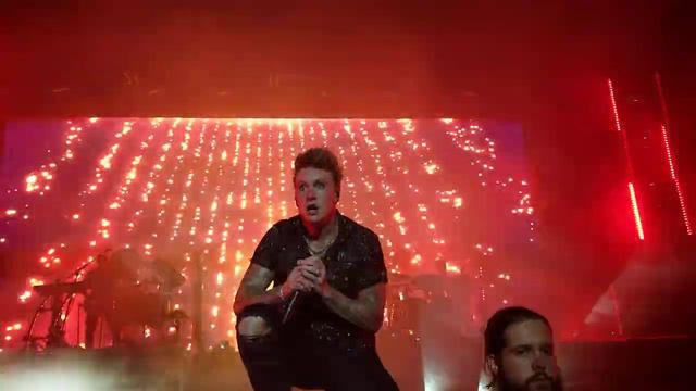 Papa Roach - Firestarter (Prodigy Cover) - Tribute To Keith Flint - The Met - Philly 8/7/2019