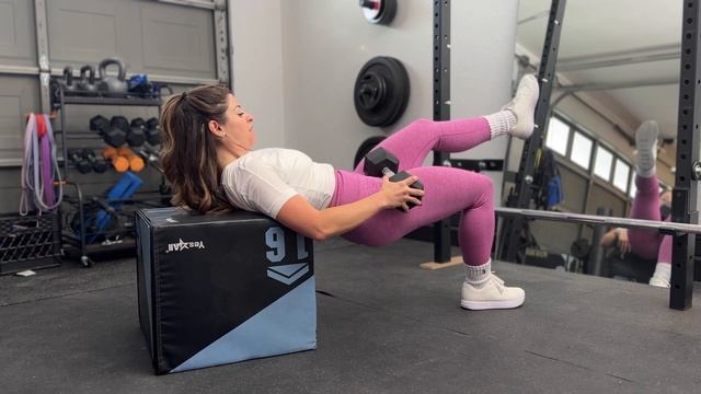 Weighted Single Leg Hip Thrust смотреть онлайн